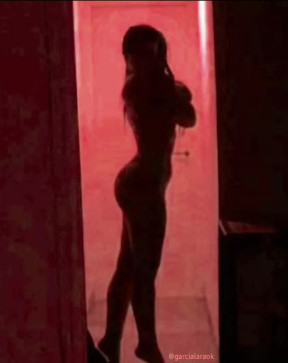 Latina, 21, Argentina