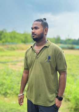 Dipanshu, 19, India