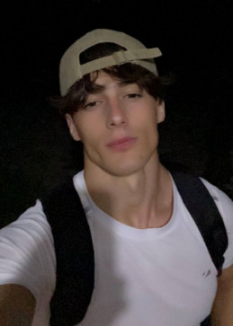 Andrew, 29, United States