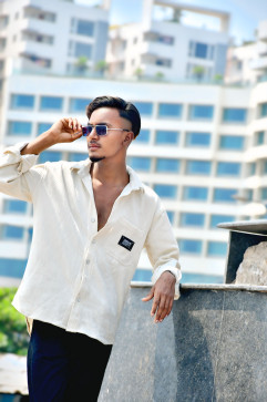 Viplav Roy, 18, India