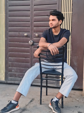 K__a_ Aman, 18, India