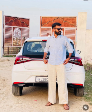 Daniyal Khan, 28, India