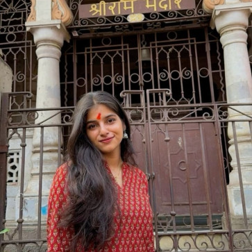 Vinisha, 22, India