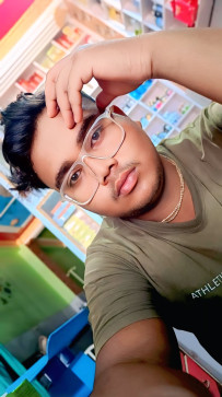 Vivek Kumar, 20, India
