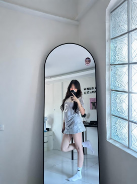 Cris, 18, Philippines