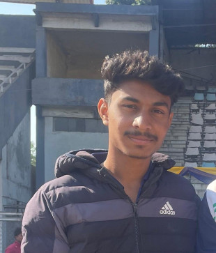 Rohan, 18, Romania