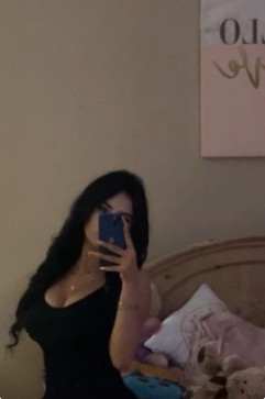 Lucia, 19, United States