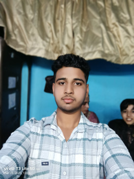 Alin Malik, 18, India