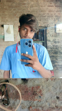 Raj Sahani, 22, India