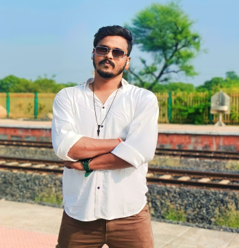Vivaan, 26, India