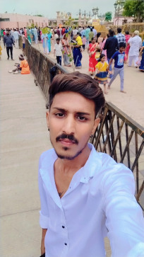 Mayur Dahiwale, 21, India