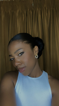 Nomhlekazi, 23, South Africa