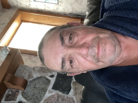 Dave, 55, Canada