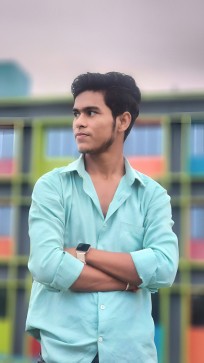 Aarav, 18, India