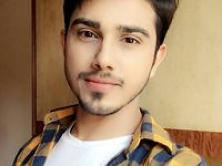 Ahmad, 28, Qatar
