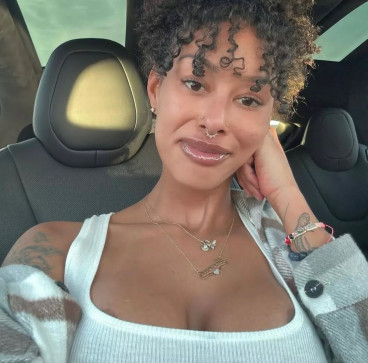 Esther Cheatom, 29, United Kingdom