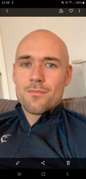 Tom H, 38, Denmark