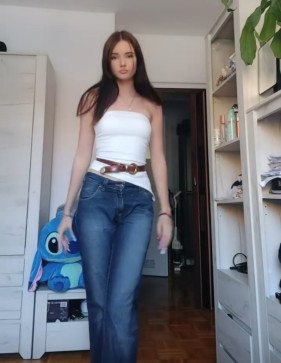 Djdksk, 18, United States