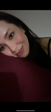 Ins, 32, United Kingdom