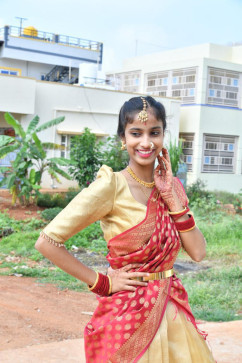 SHASHIDHAR, 18, India