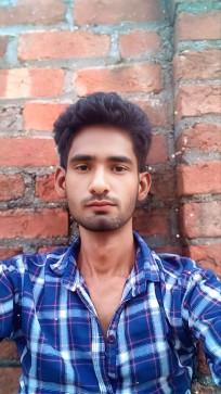 Monish Khan, 19, India