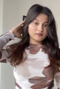 Sanvi, 22, India