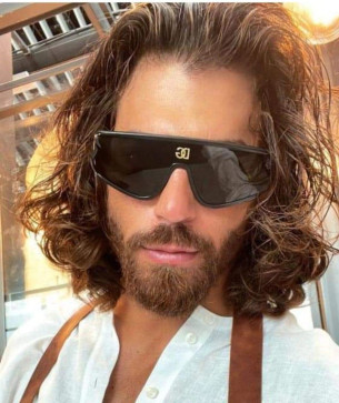 Dan, 29, United Arab Emirates