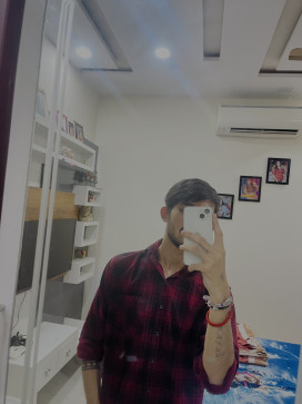 Sam, 21, India