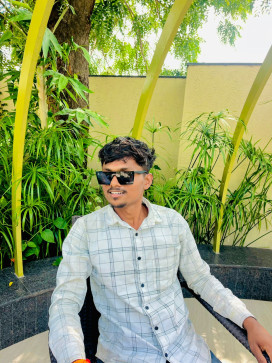 Karan, 21, India