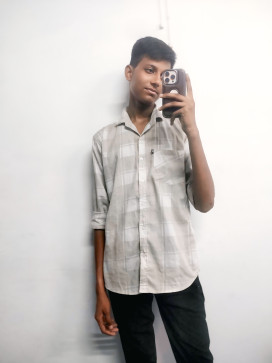 Vivek, 18, India