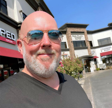 Jade Wealth, 53, United States