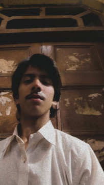 Juanid, 18, India