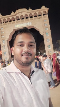 Satish Kumar, 18, India