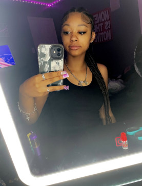 Kailani, 20, United States