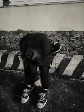 Reina, 22, Philippines