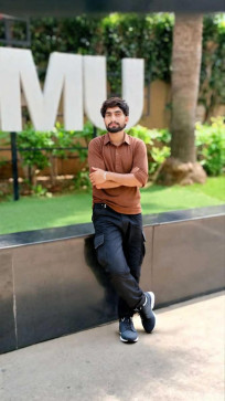 IMRAN, 19, India