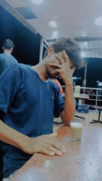 Simon, 23, India