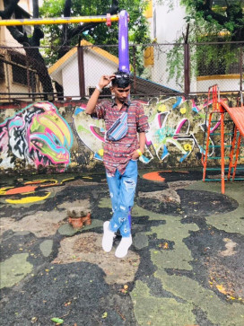 Aakash, 25, Qatar