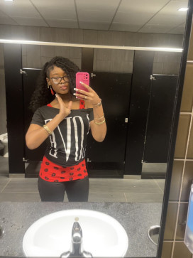Galore, 18, United States