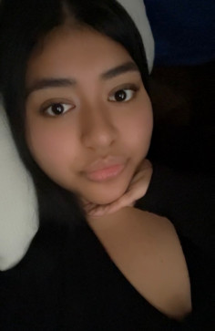 Zita Canalez, 18, United States