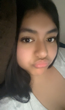 Zita Canalez, 18, United States