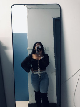 Vony, 23, Madagascar