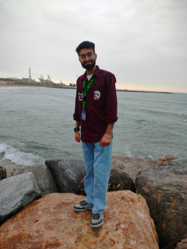 Bhavya, 23, Singapore