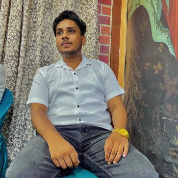 Aniii, 19, India