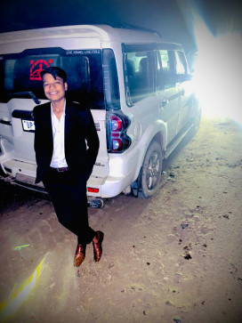 Amit, 20, India