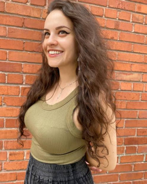 Bealine Berl, 29, France