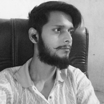 Salhin, 25, India