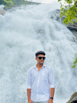 Ganesh, 22, India