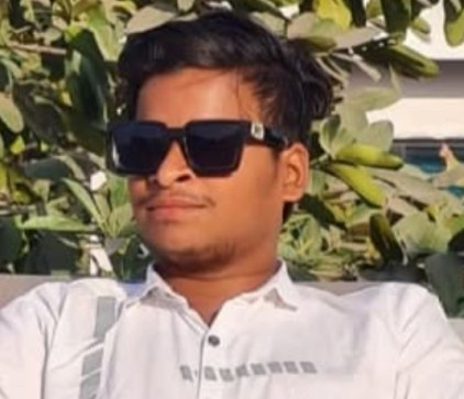 Piyush0021, 22, India