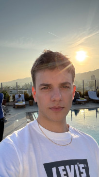Karl, 23, Sweden